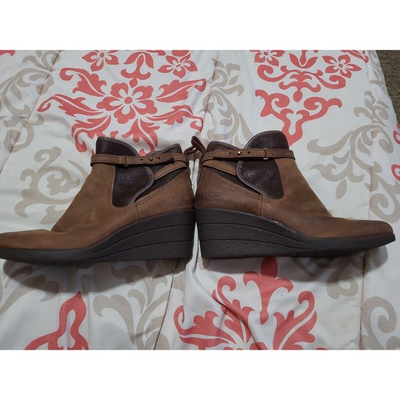 UGG Boots Womens 8 Meredith Lodge Wedge Booties Brown Leather Zip 1008017 - Picture 11 of 13